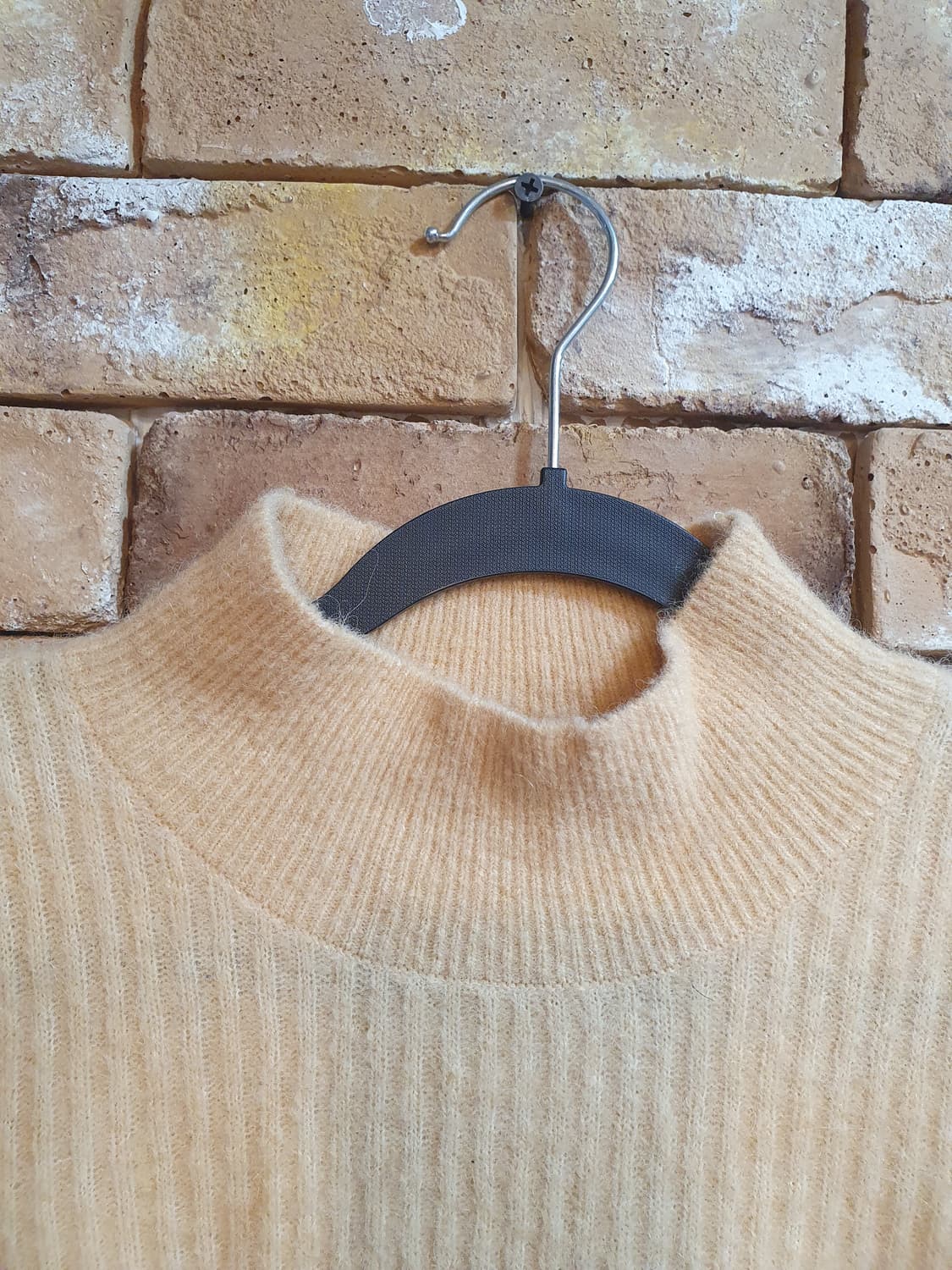 앤아더스토리즈  목폴라 니트 S 상품이미지4