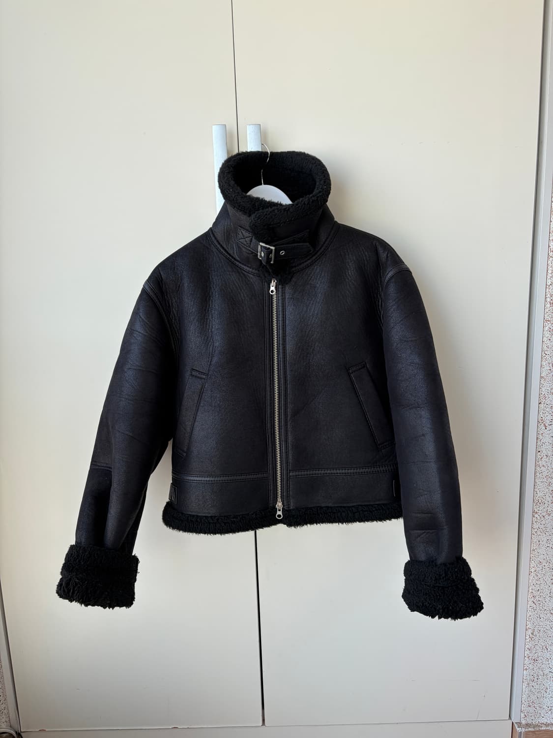 블랙 무스탕 자켓 상품이미지4