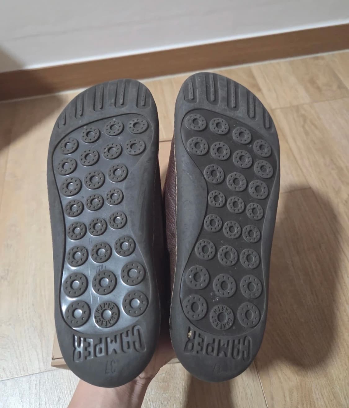 캠퍼 페우 37 상품이미지2