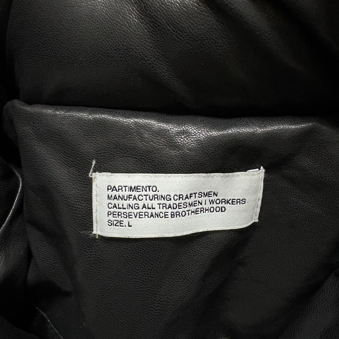 파르티멘토 비건레더 패딩 상품이미지4
