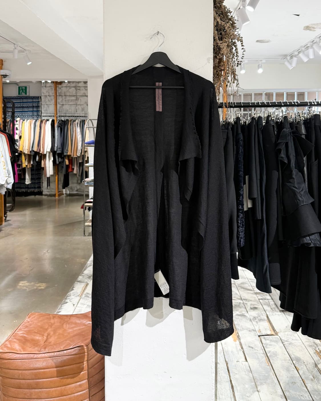 릭 오웬스 13fw PLINTH 블랙 드레이프 롱 가디건 상품이미지1