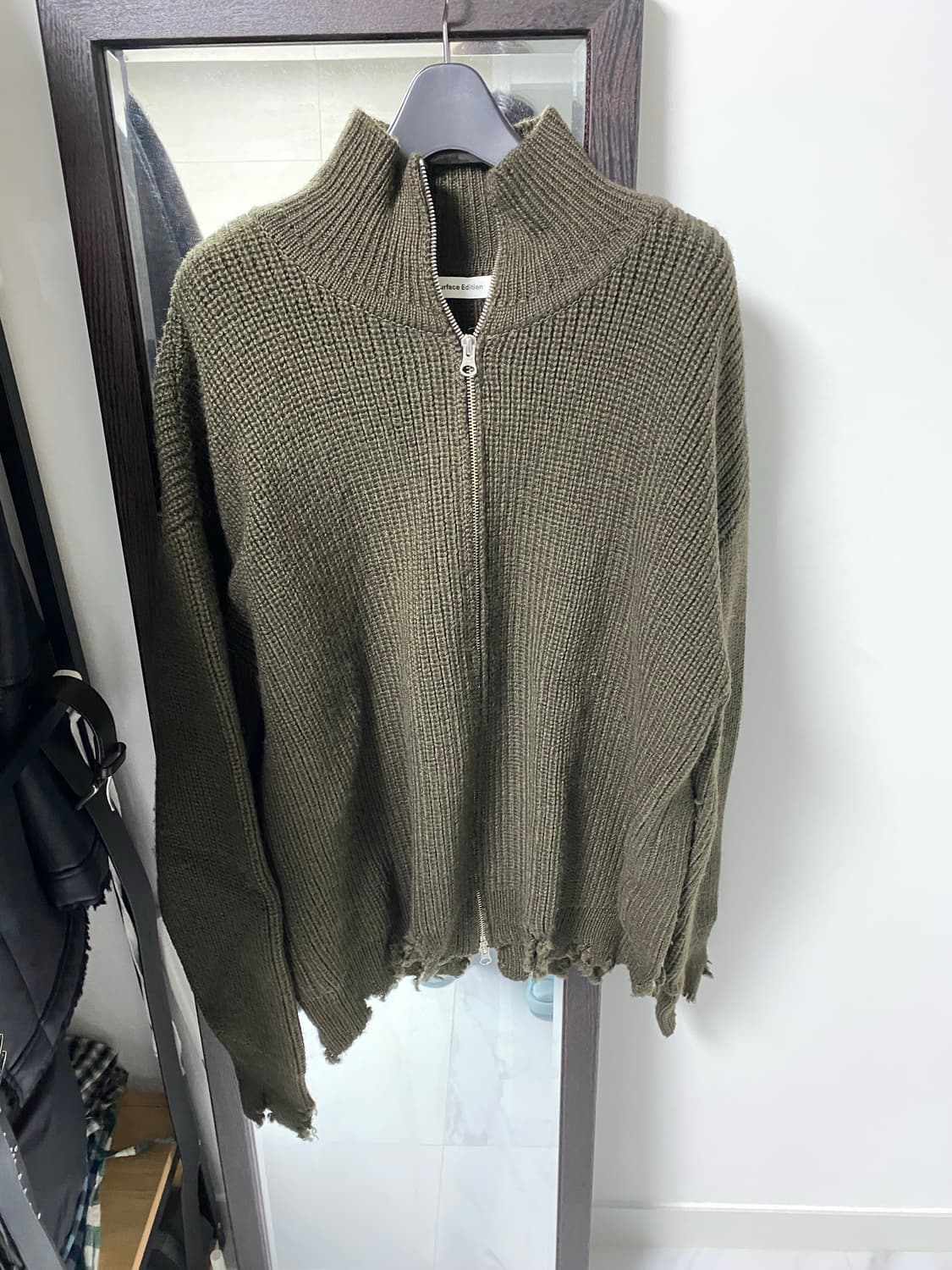 Surface Edition 니트집업 상품이미지1