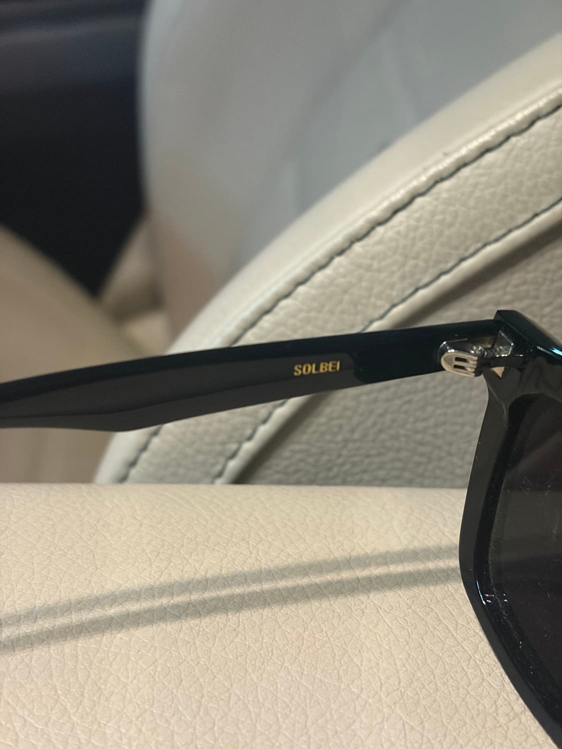 젠틀몬스터 솔베이 상품이미지9