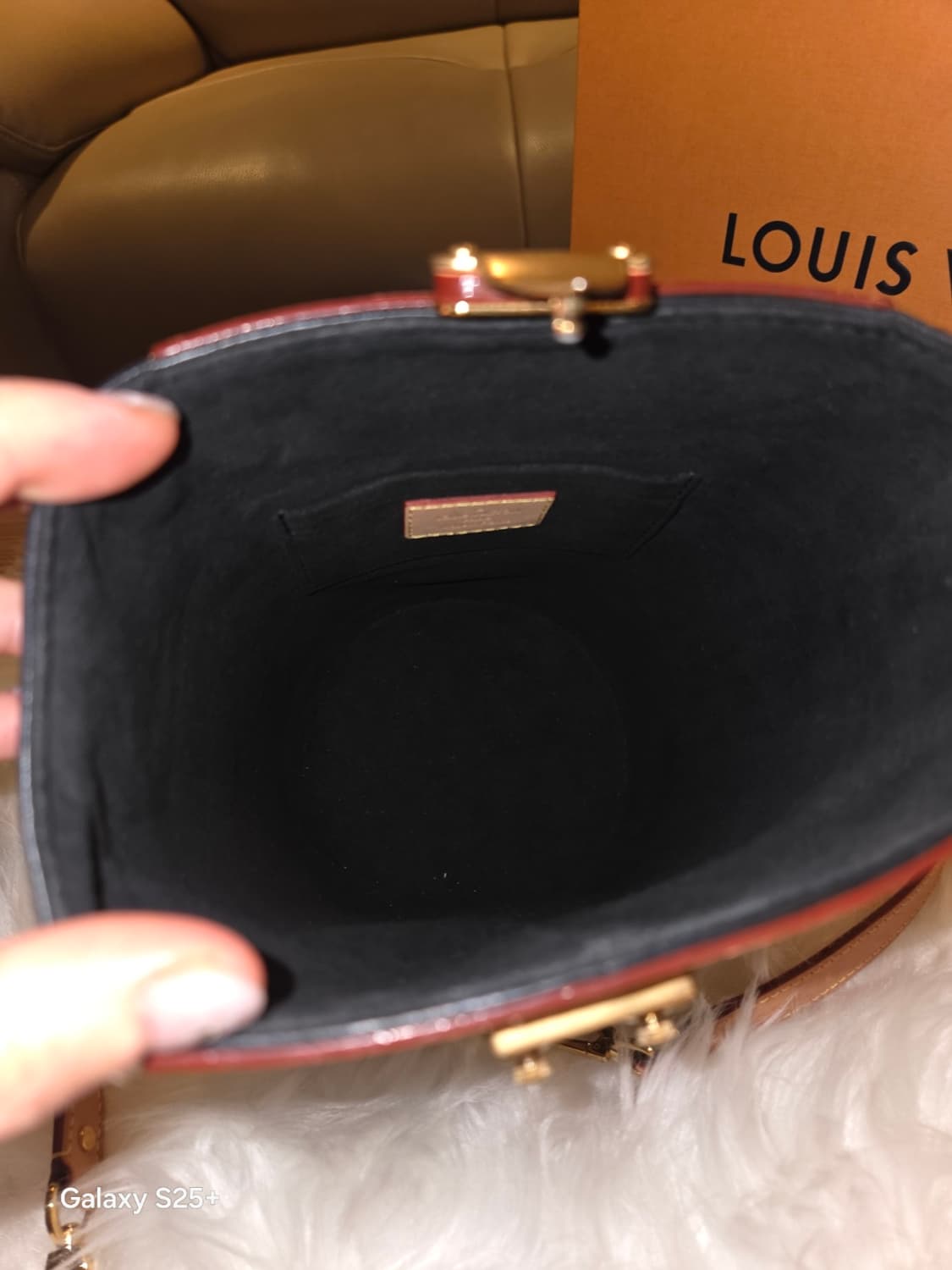 루이비통  모노그램 캔버스 버킷 더플백 토트백 겸 숄더백 상품이미지8