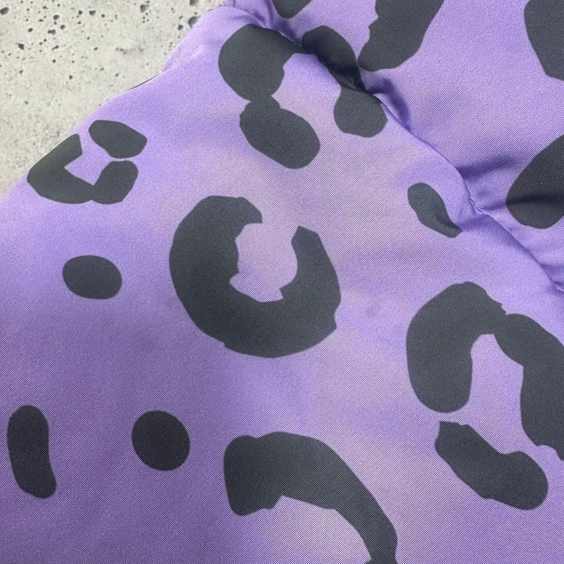 ✨ (바배) OiOi 오아이오아이 레오파드 퍼플 숏 패딩 상품이미지5