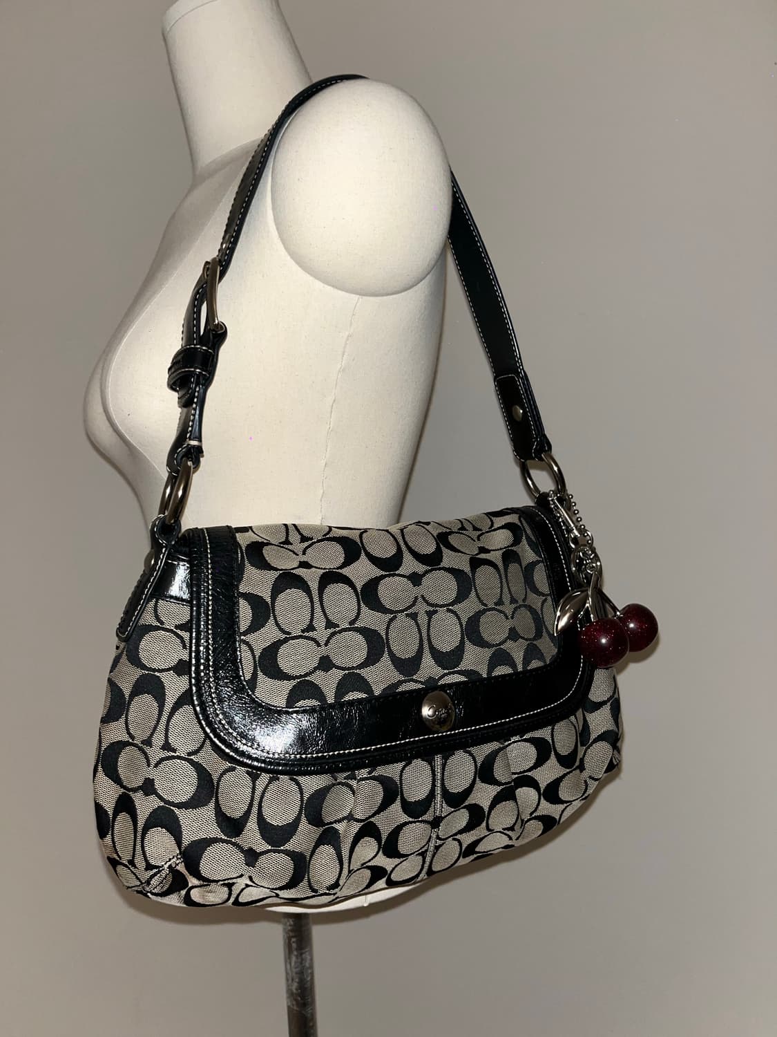 🎉BLACK FRIDAY🎉 Old Coach bag 상품이미지3