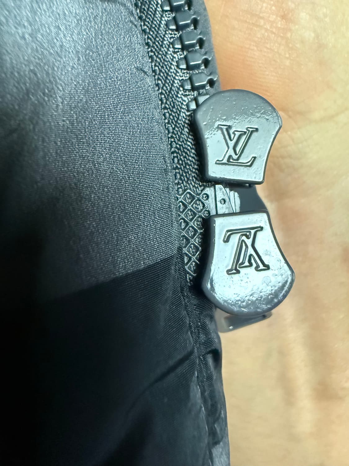 루이비통 모노그램 플라워 퀼팅 패딩자켓 50 상품이미지4