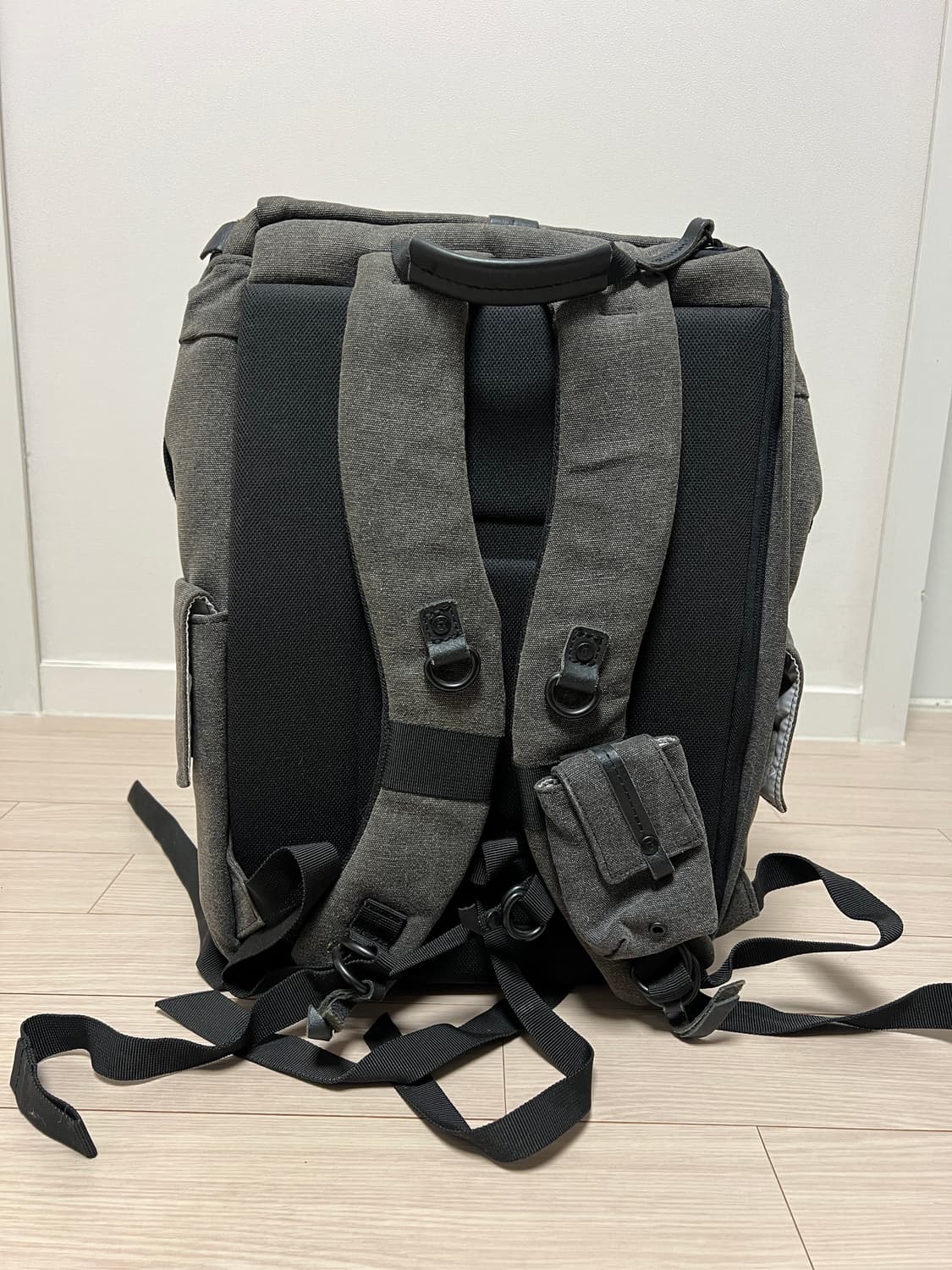 내셔널지오그래픽 빈티지 멀티 포켓 백팩 / 카메라 수납 가능 상품이미지4