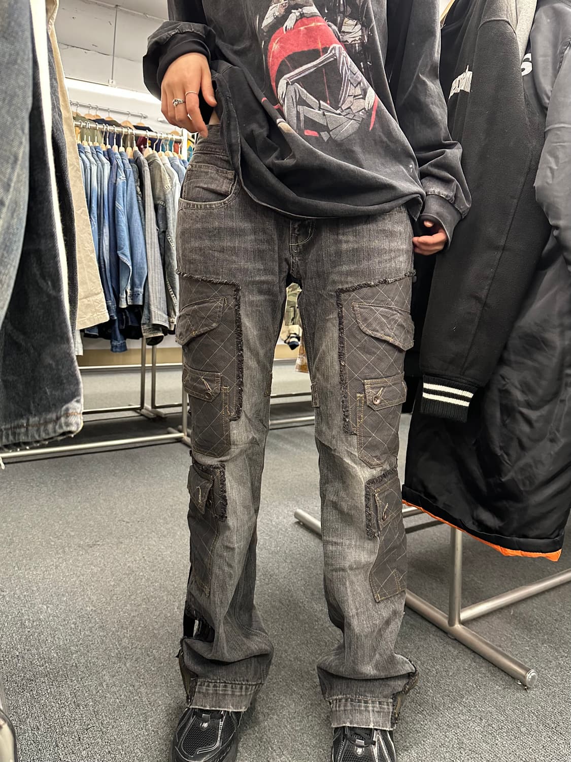 L)니콜클럽포맨 Y2K 다중 포켓 부츠컷 바지 상품이미지1