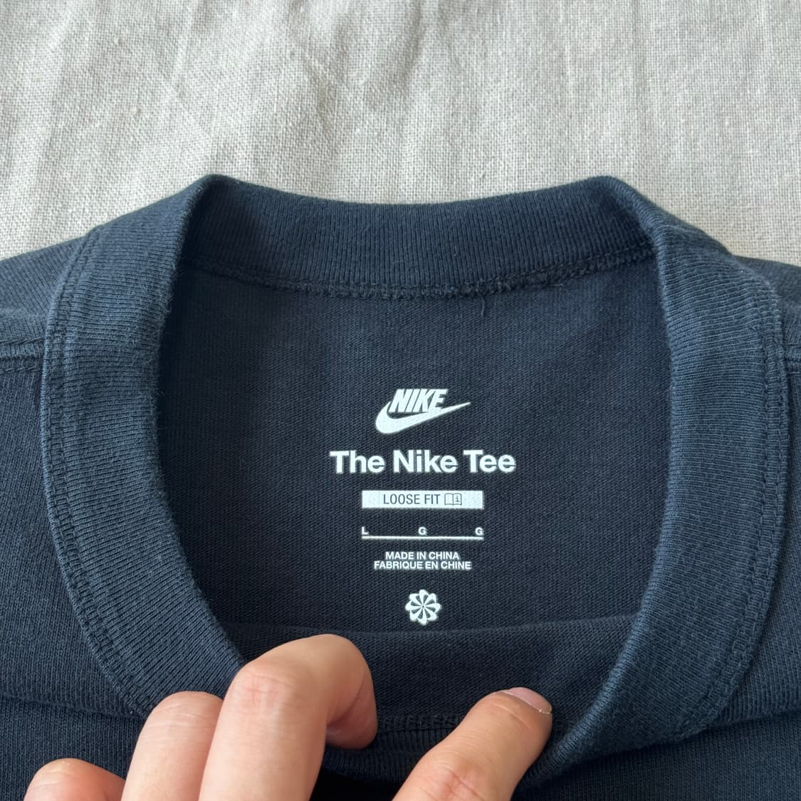나이키 가슴로고 자수 블랙 반팔 L 상품이미지4