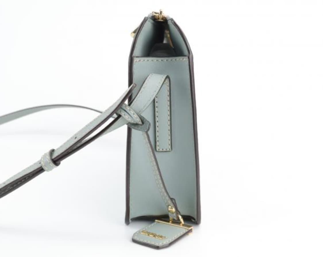 디케이앤와이 크로스백 상품이미지2