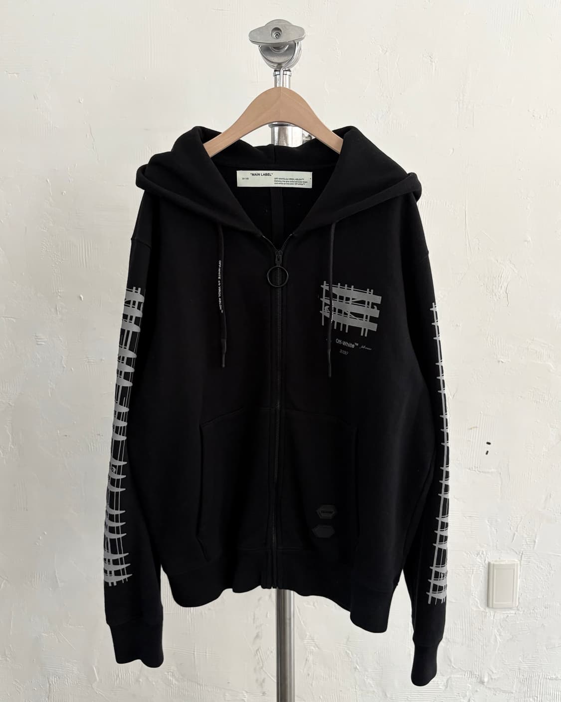 Off-White 오프화이트 블랙 인더스트리얼 후드 집업 상품이미지10