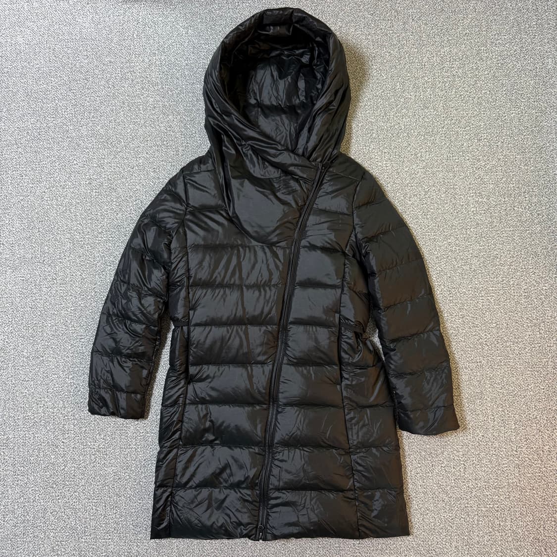 [정가 23만원] 나이키 우먼스 패딩 M 상품이미지1