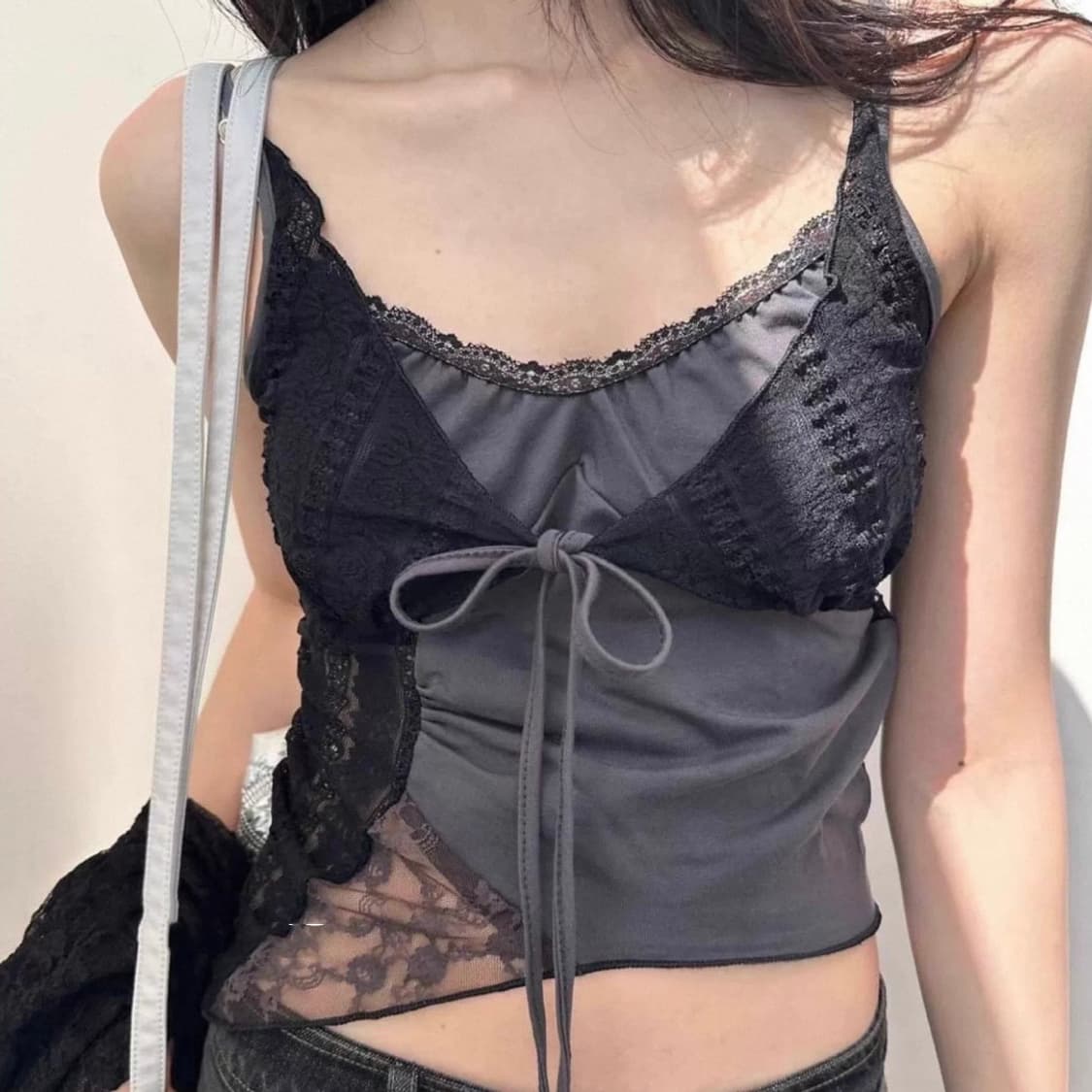 그레이 블랙 레이스 뷔스티에 나시 상품이미지1