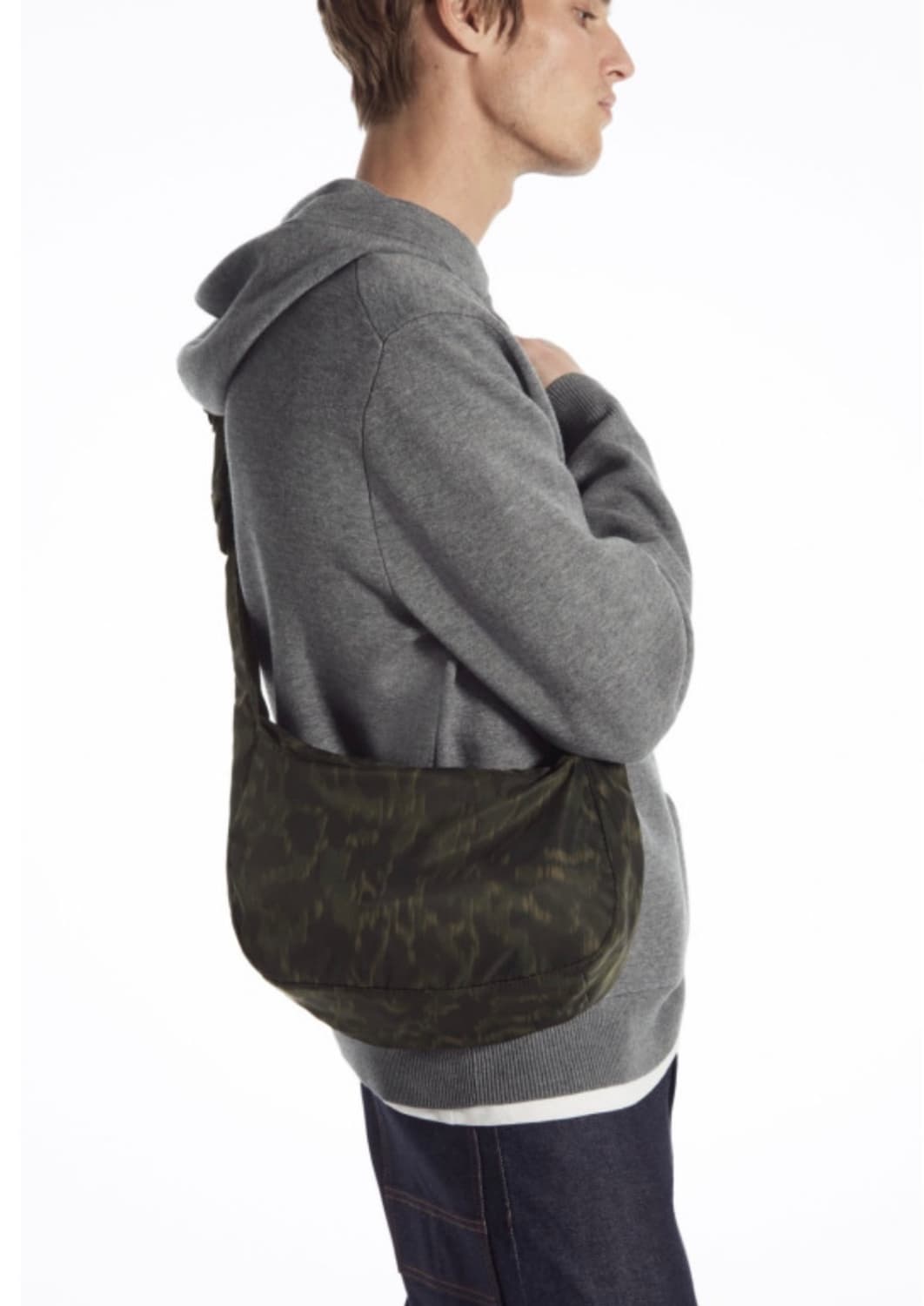 COS 코스 크로스바디 새들백 애니멀 프린트 나일론 브라운 상품이미지1