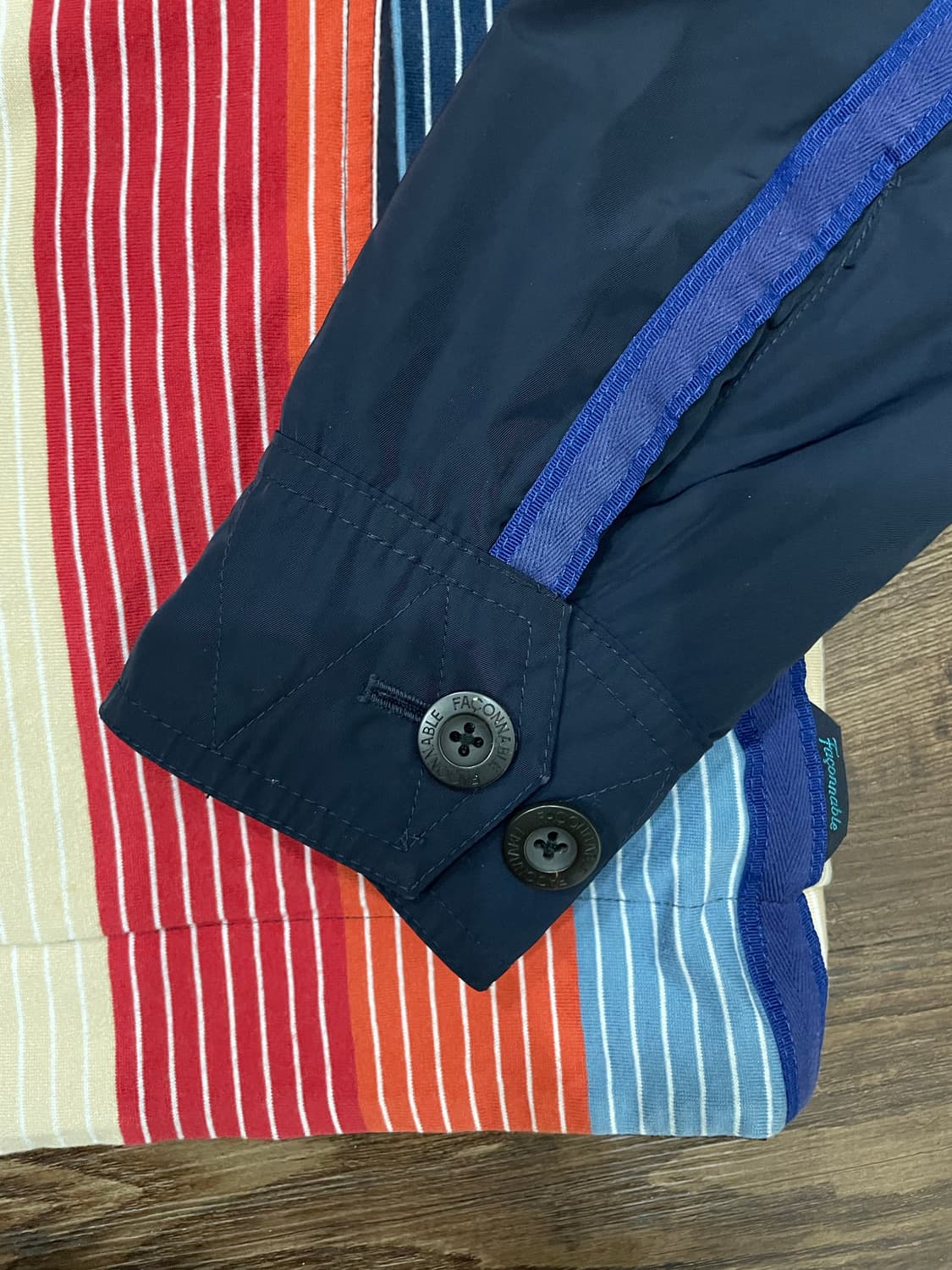 Faconnable 파쏘나블 바라쿠타 리버시블 해링턴 자켓 네이비 상품이미지4