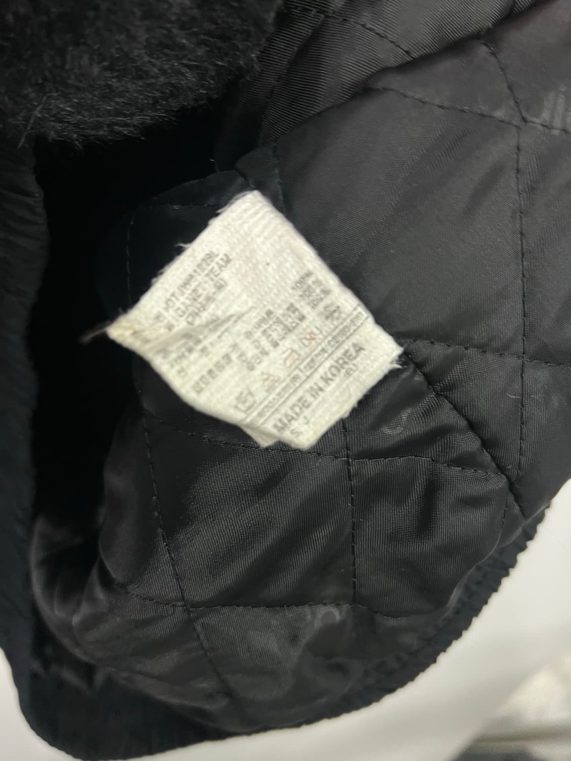 아디다스 블랙&레드 바람막이 상품이미지2