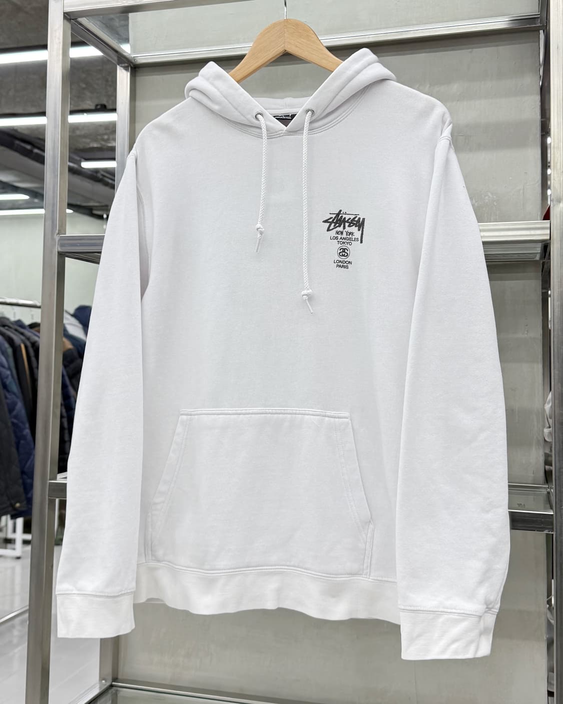 스투시 월드투어 빅로고 스웻 후드티 화이트 상품이미지5