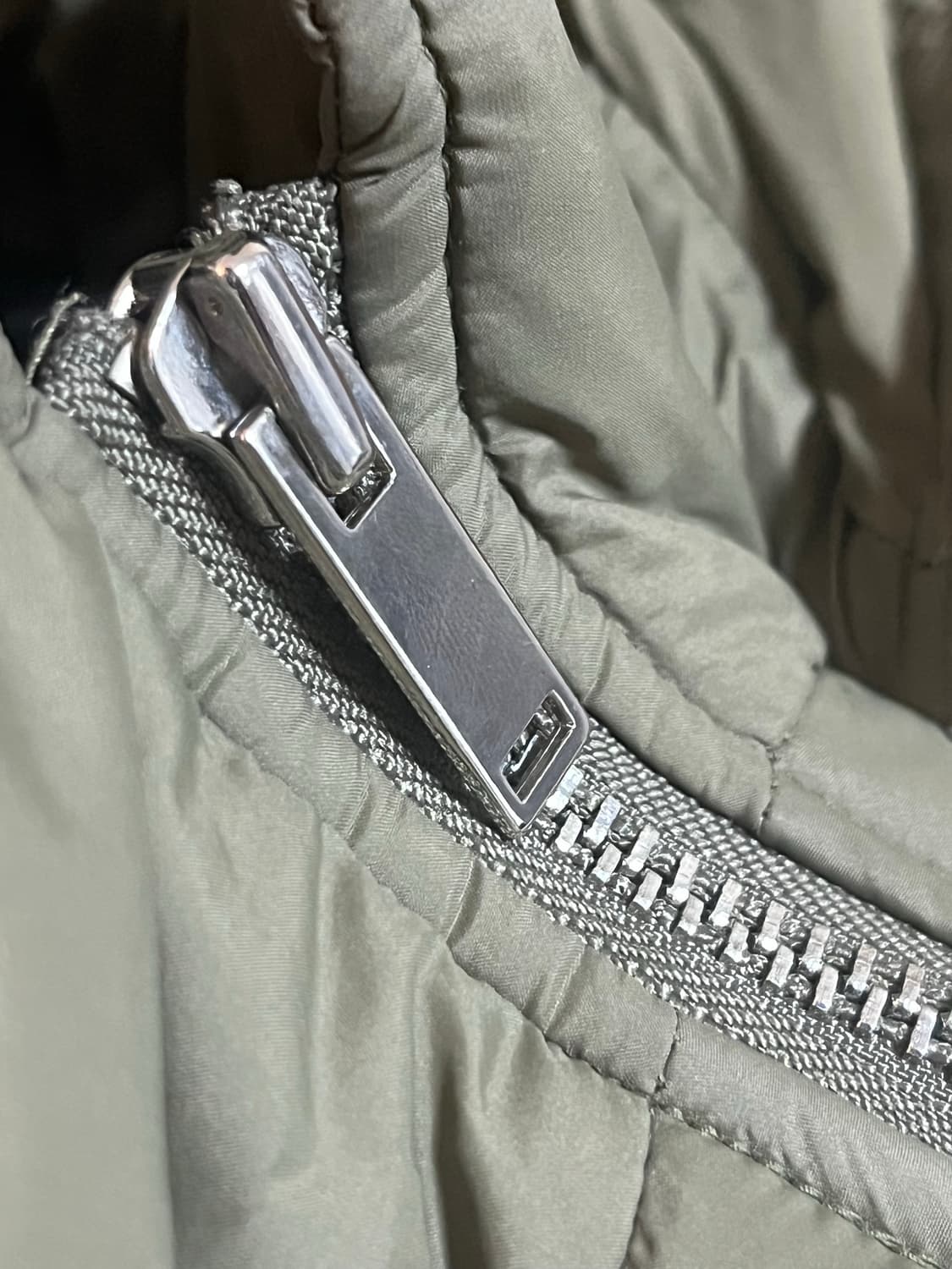 (1회시착) FINGER 구스 다운 패딩 카키 상품이미지5