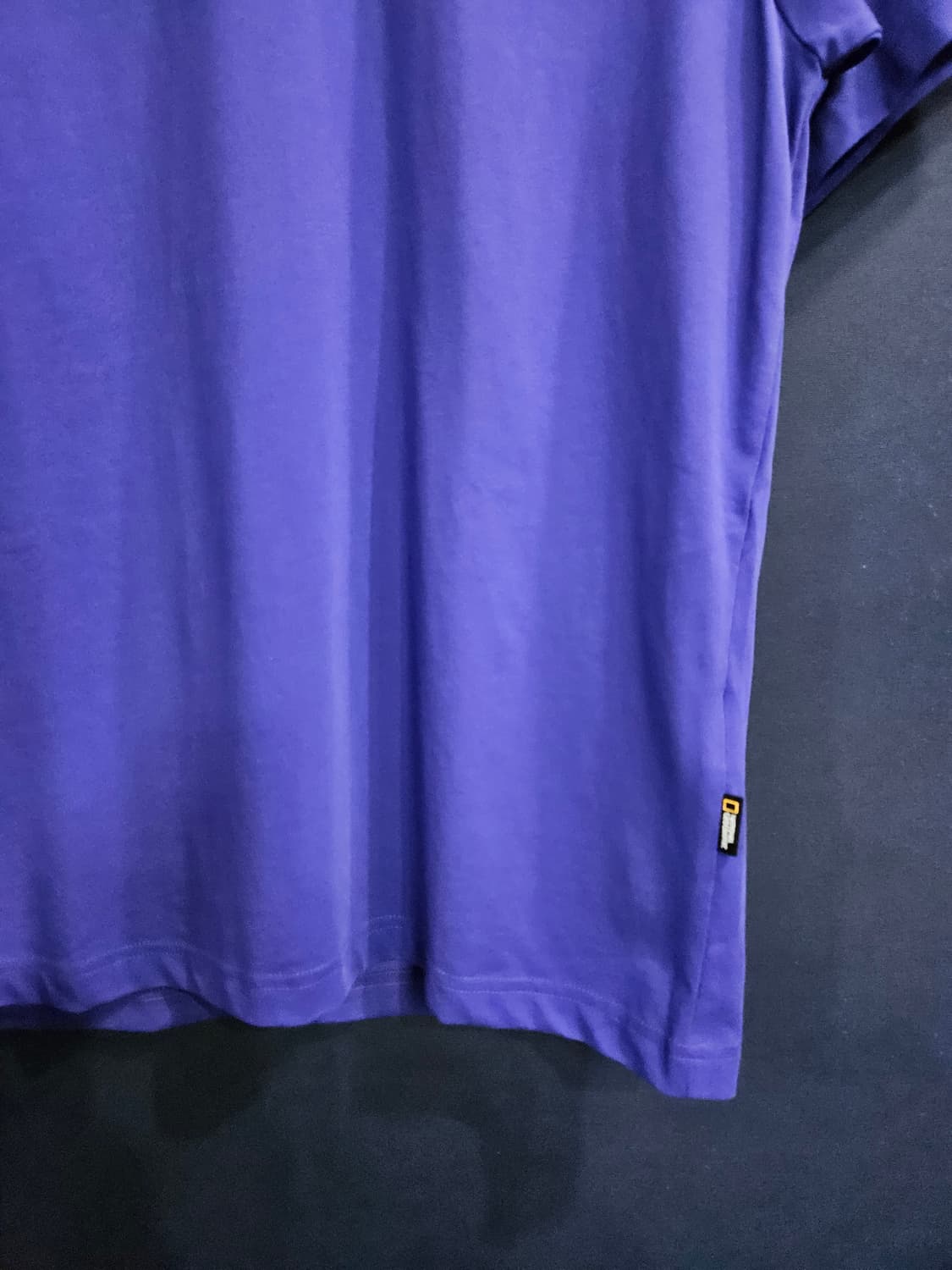 내셔널지오그래픽 퍼플 남성 세미오버핏 95 반팔티  상품이미지5