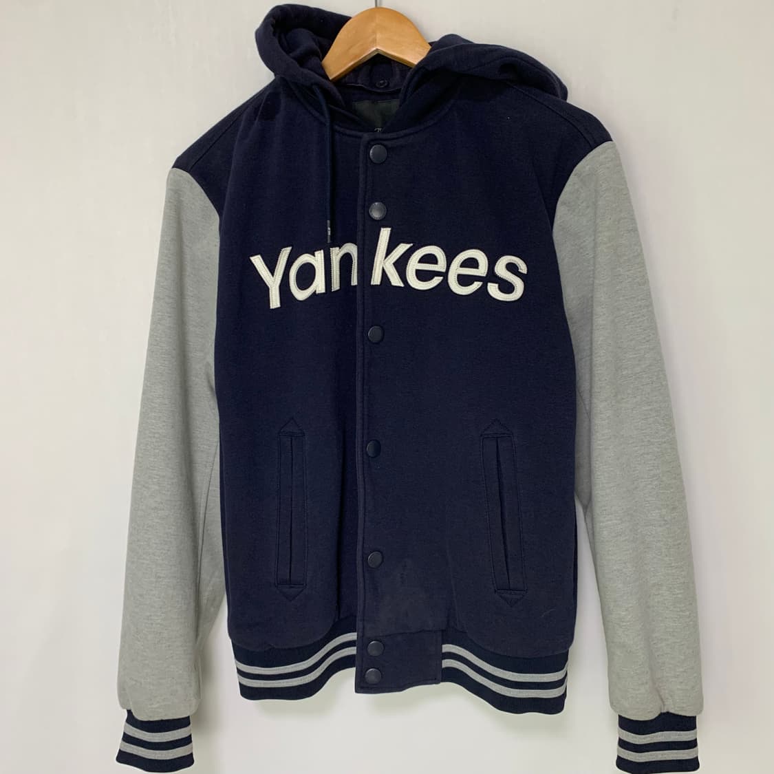 MLB 양키스 후드 스타디움 봄버자켓 네이비 그레이 야구 점퍼 95 상품이미지7