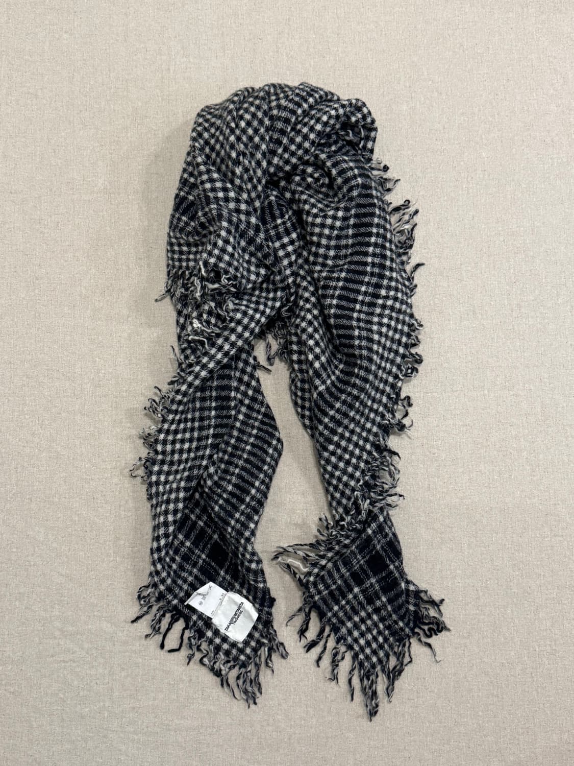 솔로이스트 15aw 체크 울 머플러 상품이미지1