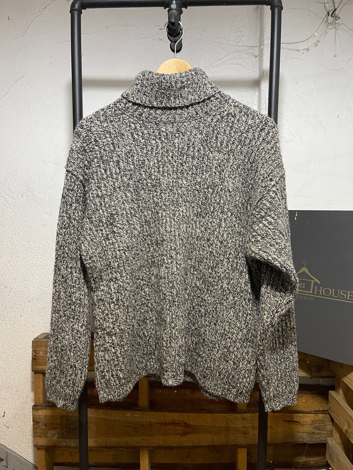 빔즈 하이넥 니트 상품이미지2