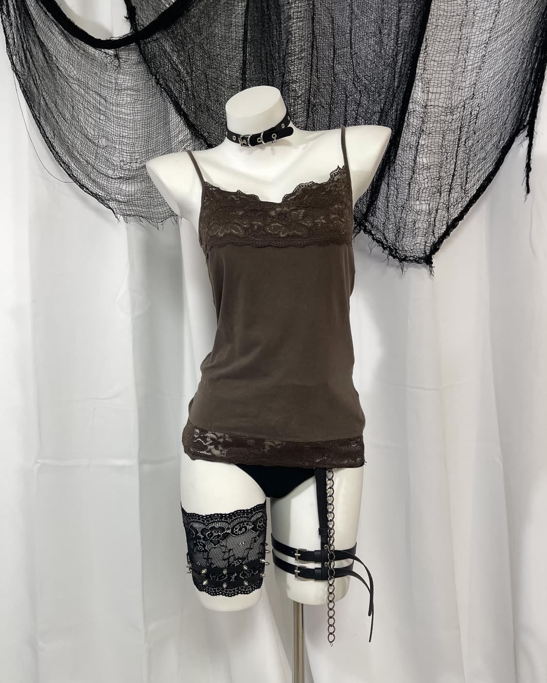 brown lace sleeveless 상품이미지1