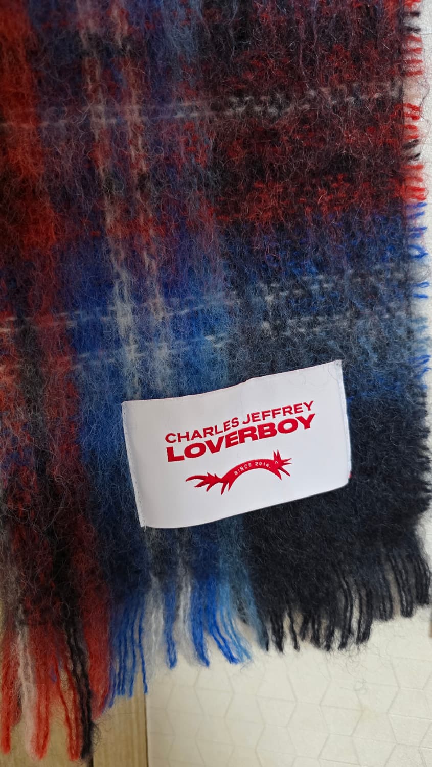 찰스제프리 러버보이 타탄 체크 목도리 상품이미지3