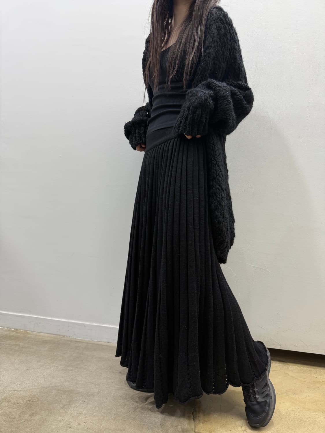 꼼데가르송 robe de chambre 울 플리츠 펀칭 롱 스커트 상품이미지1