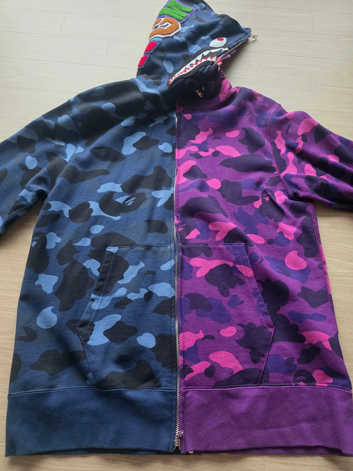 베이프 집업 상품이미지1