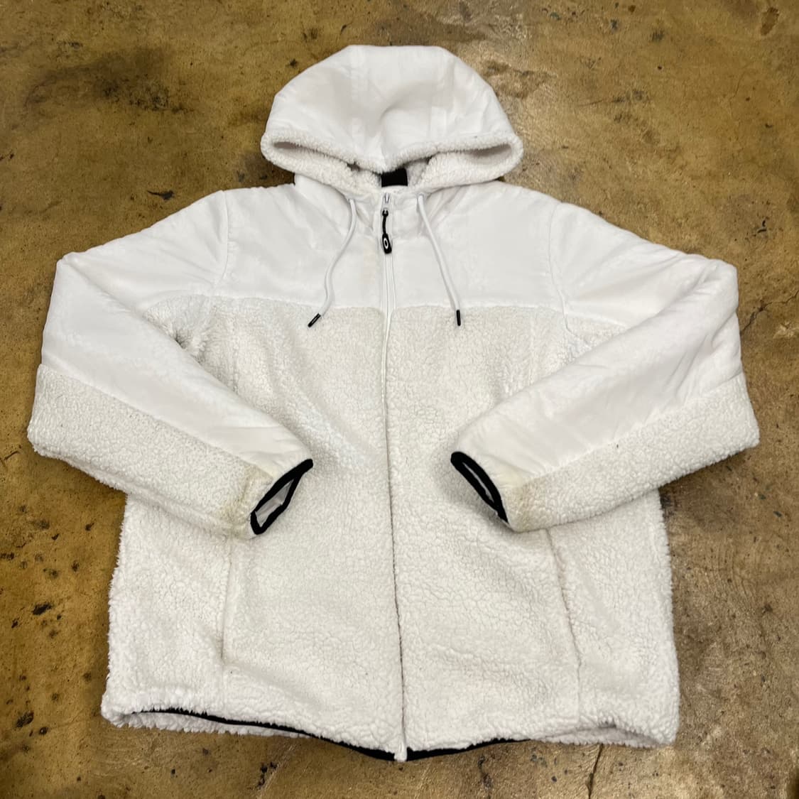 오클리 뽀글이 후리스 후드집업  상품이미지2