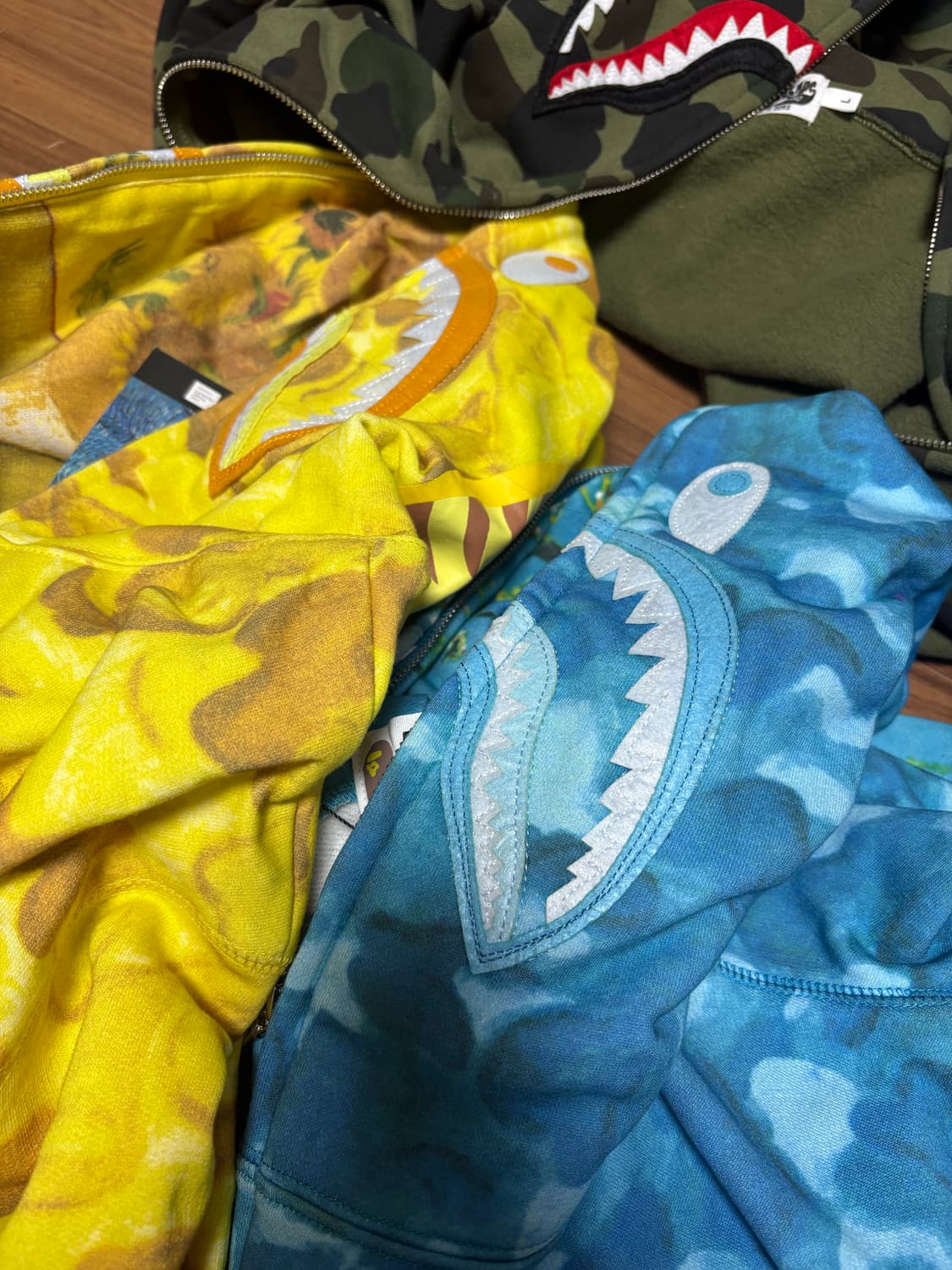 베이프 x 반 고흐 뮤지엄 샤크 풀 집 후드 옐로우 상품이미지5