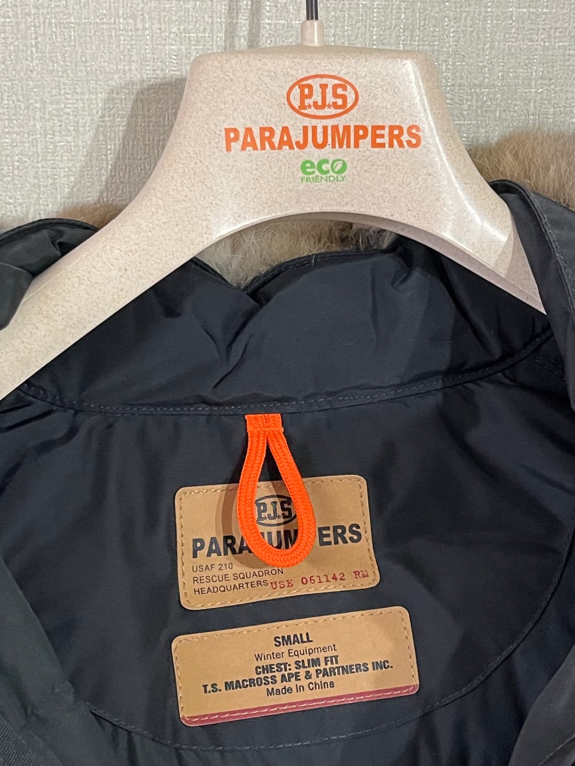 파라점퍼스 마스터피스 다크그레이 스몰 슬림핏 상품이미지3