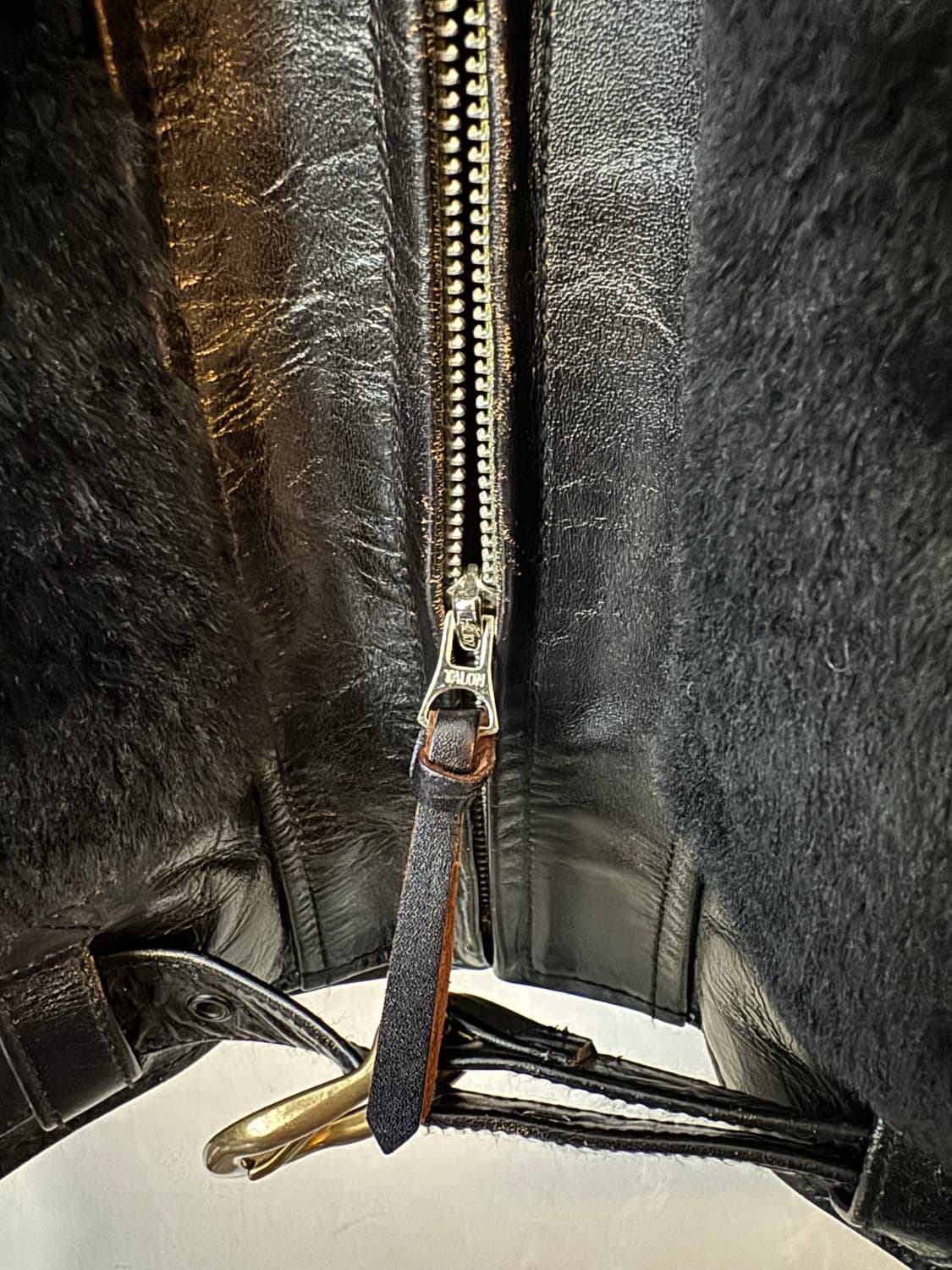 어나더월드 홀스하이드 그리즐리 38 상품이미지3