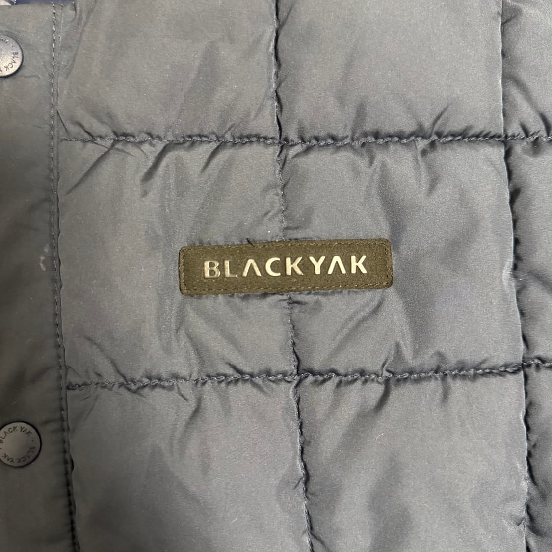블랙야크 패딩조끼 다크네이비 105 상품이미지3