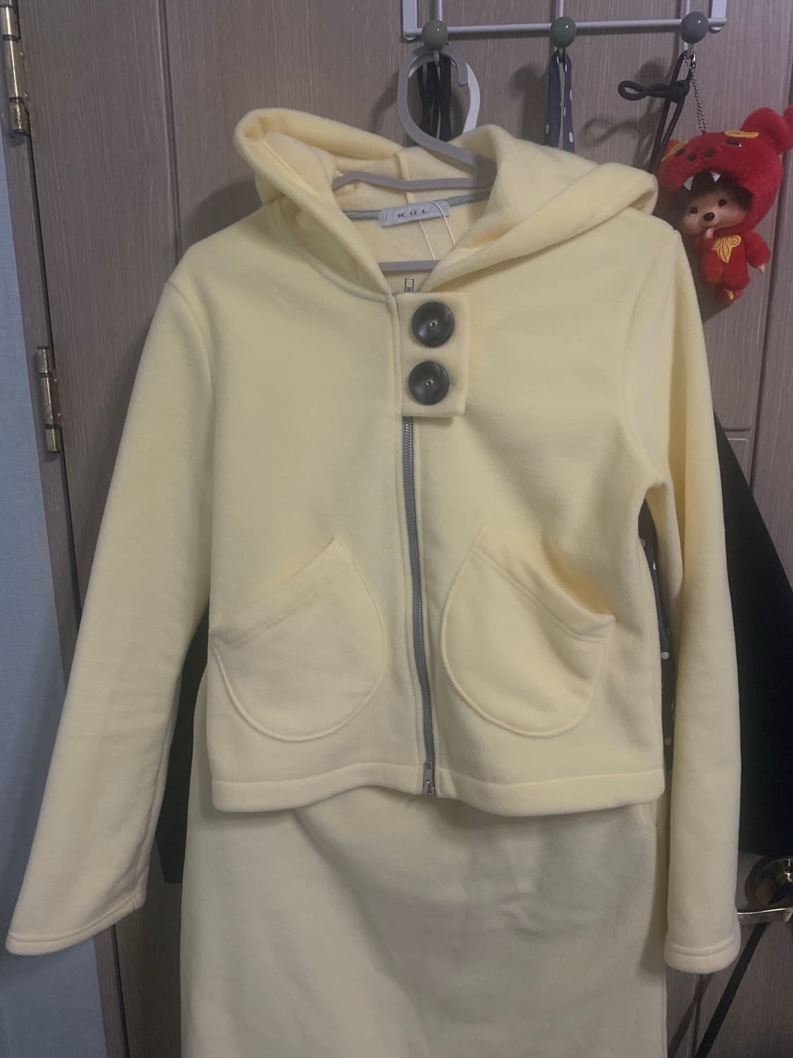 큘 KUL 빅 버튼 포인트 플리스 후디 자켓 상품이미지3