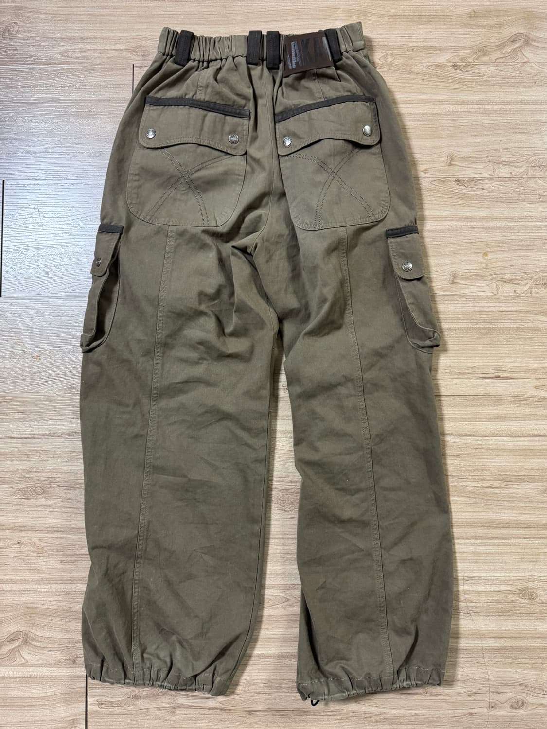 아캄 핀턱 카고팬츠 사이즈1 상품이미지5