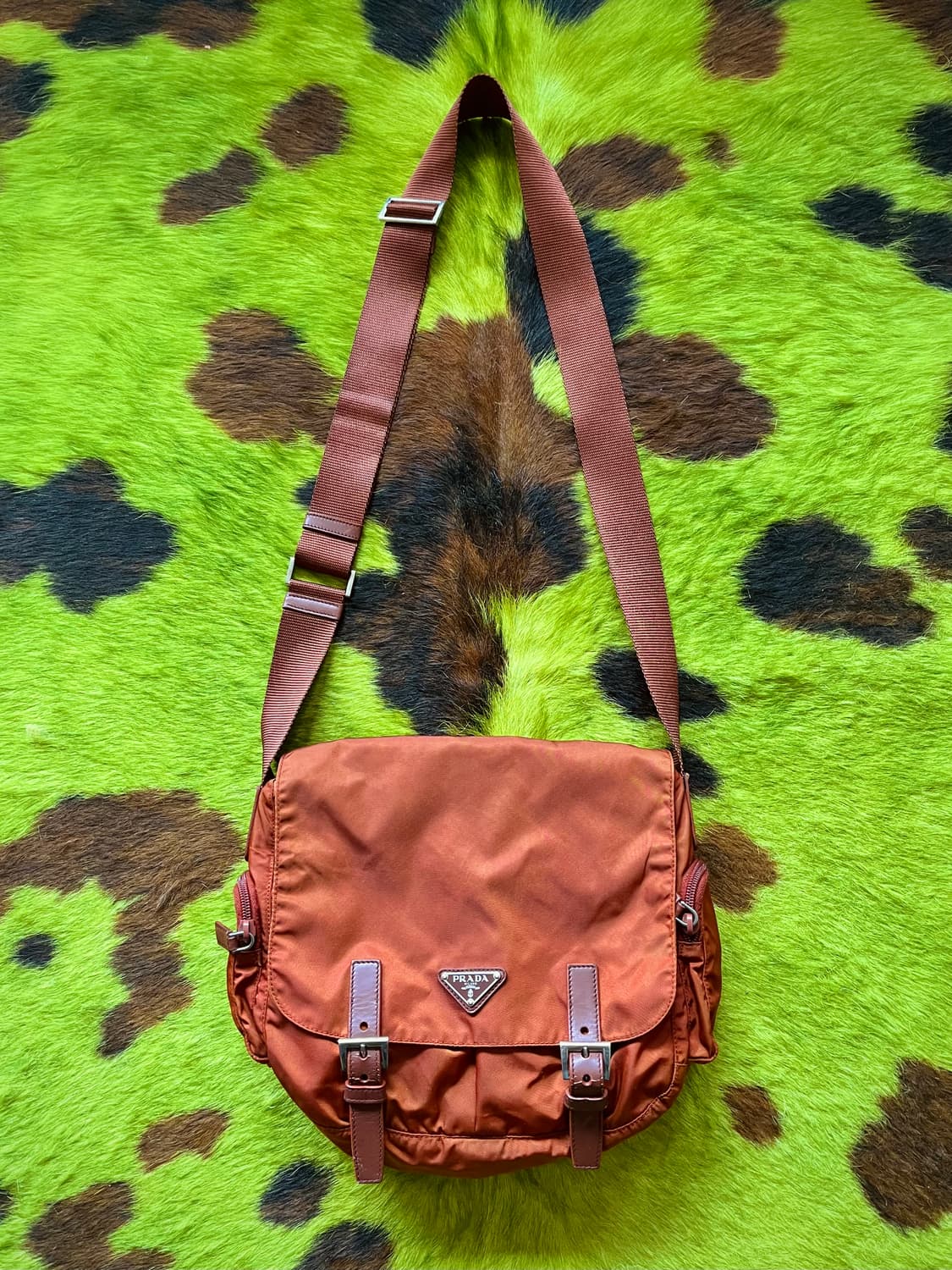 2000s Prada Sports Nylon Messenger Bag 상품이미지2