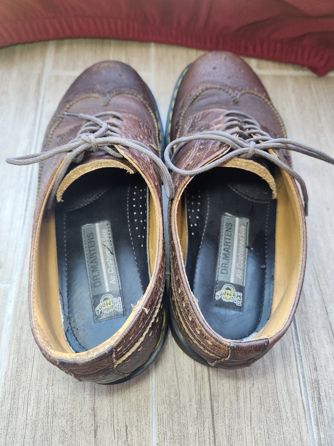 닥터마틴 윙팁 브라운 (260) 상품이미지3