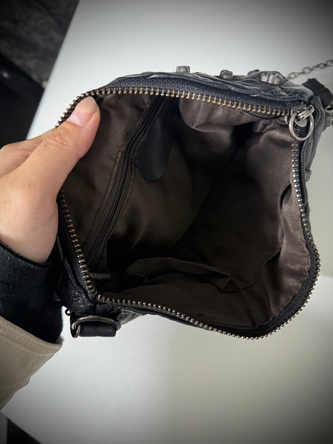 00s skull stud cross bag 상품이미지5