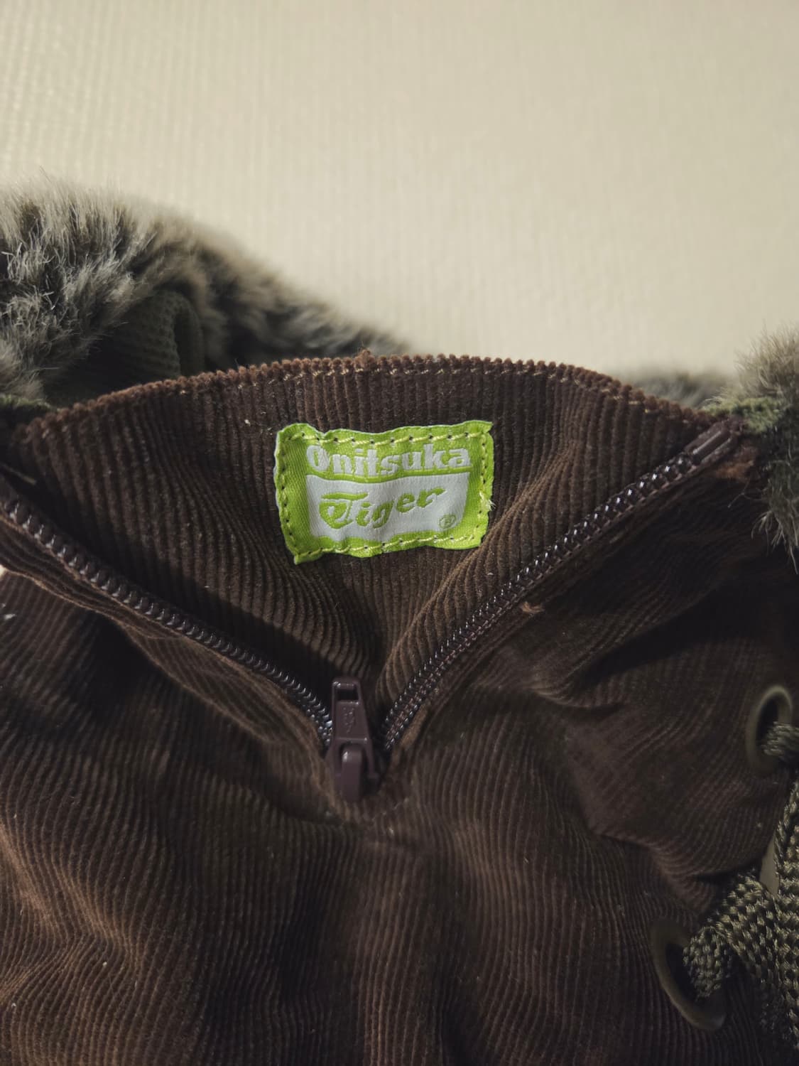 오니츠카 타이거 퍼 트리밍브라운부츠 상품이미지6