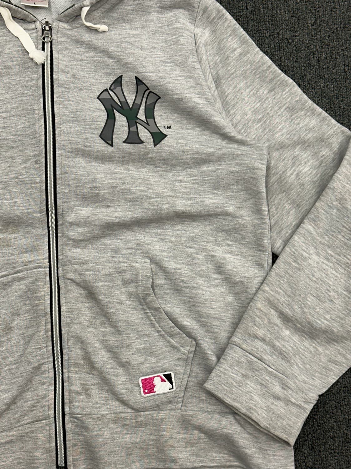 L)뉴욕 양키스 MLB vintage 여성 카모 후드집업 상품이미지3