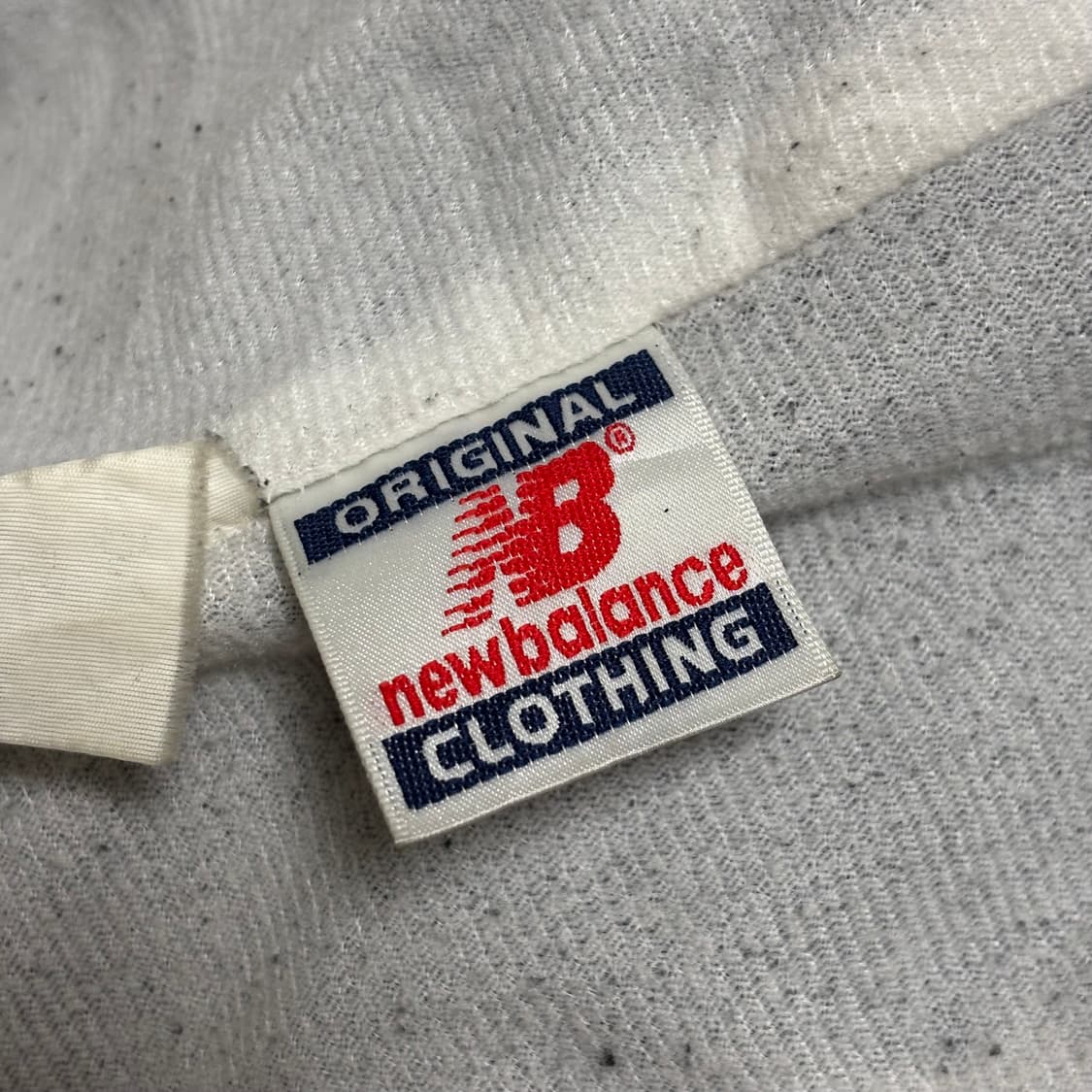 뉴발란스 90s 성조기 빅로고 바람막이 상품이미지5