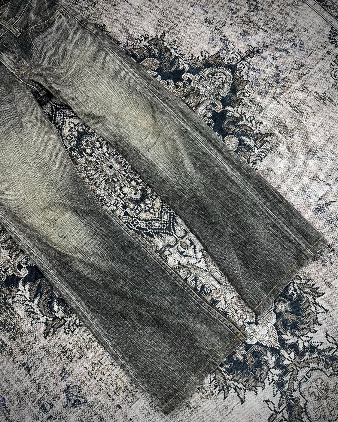 Crackwash bobson flared jeans 상품이미지3