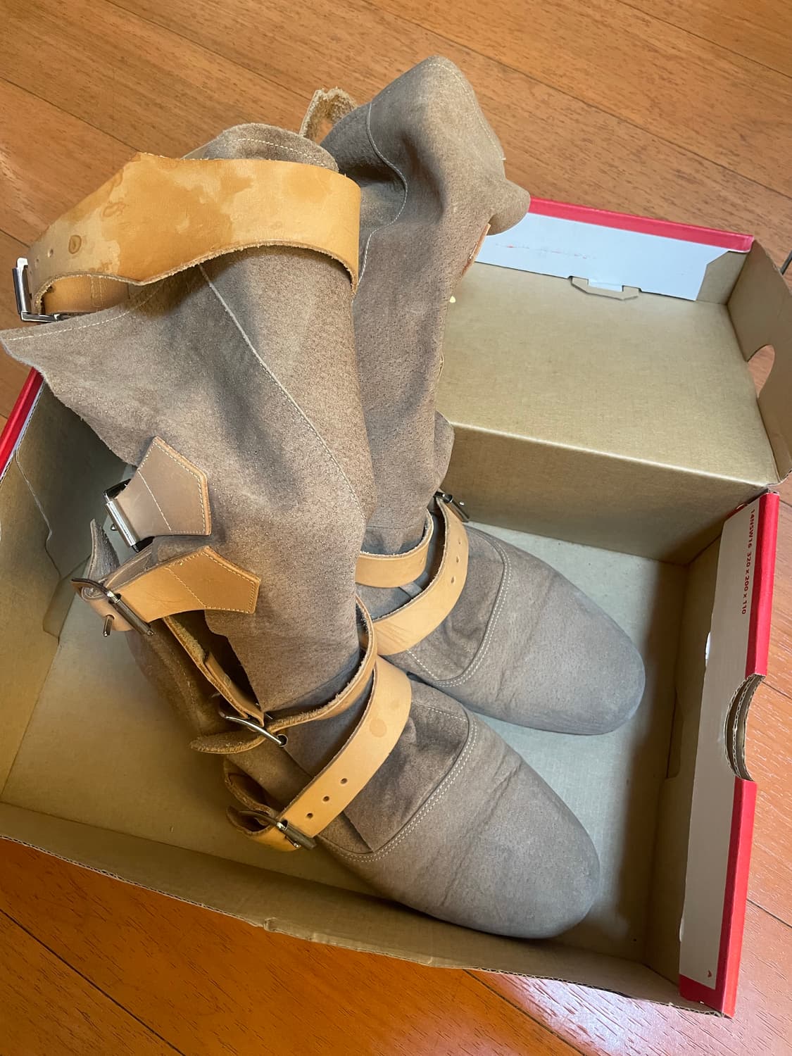 비비안웨스트우드 스웨이드 부츠 상품이미지1