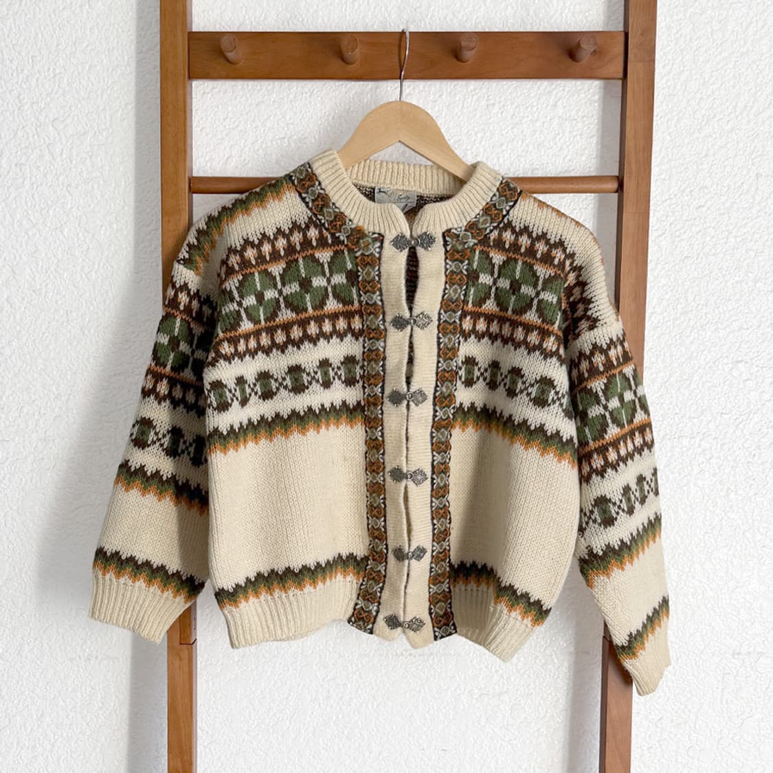 Norwegian Olive Wool Cardigan 상품이미지1