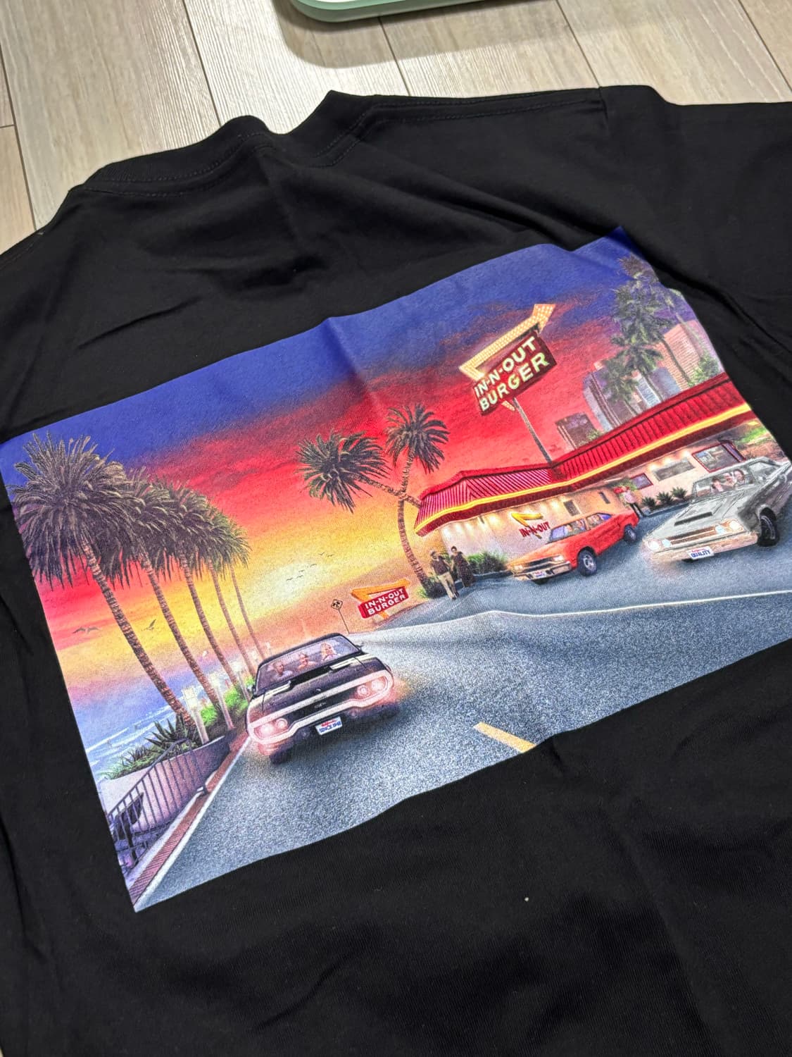 새제품 인앤아웃 검정 티셔츠 S 새제품 남여 공용 여성 추천 상품이미지2