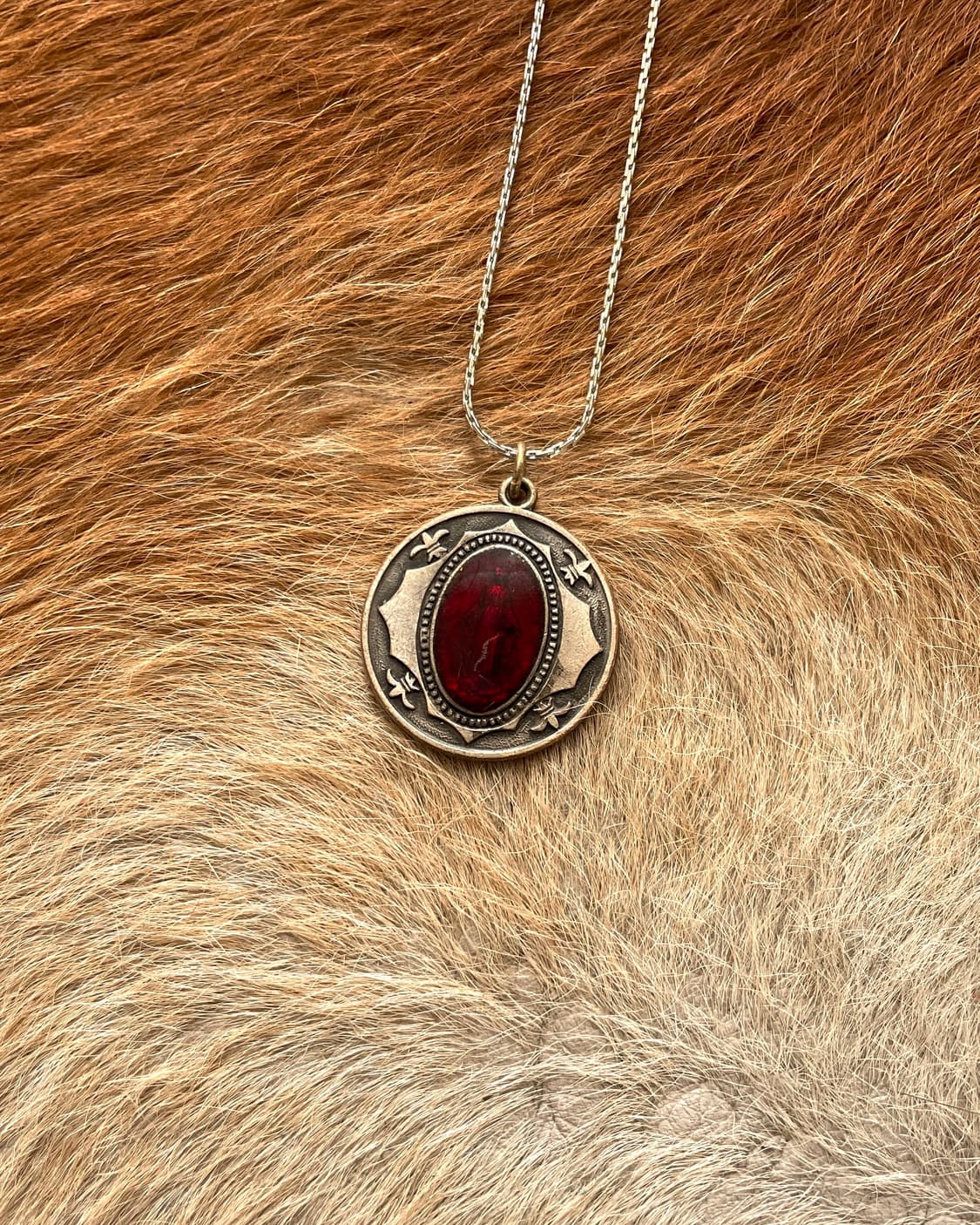 빈티지 마리아 목걸이 상품이미지2