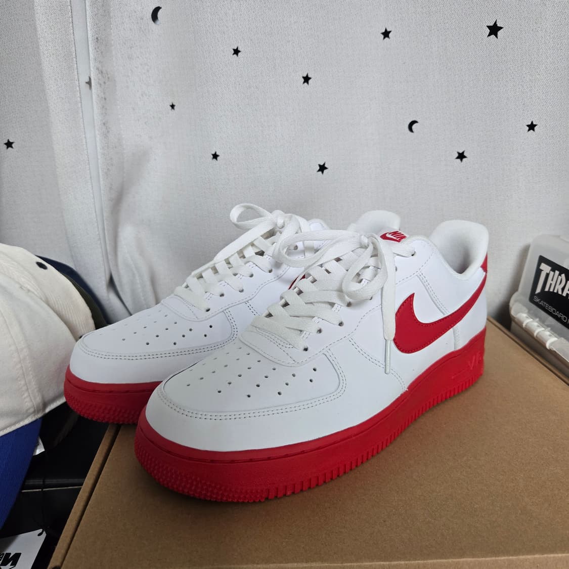 [285] 나이키 에어포스 빨창 (흰빨( 상품이미지1